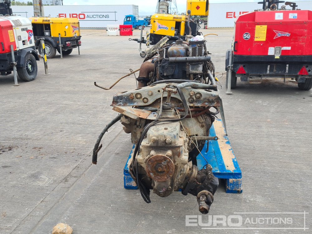 6 Cylinder Engine, Gearbox - Engine: picture 4 6 Cylinder Engine, Gearbox - Engine: picture 4