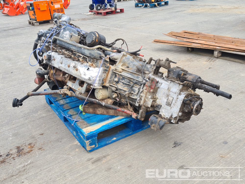 6 Cylinder Engine, Gearbox - Engine: picture 3 6 Cylinder Engine, Gearbox - Engine: picture 3