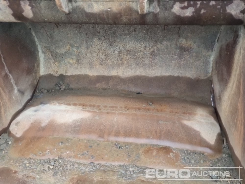 Bucket 60" Digging Bucket 80mm Pin to suit 20 Ton Excavator: picture 13