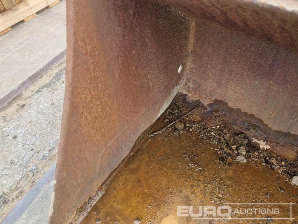 Bucket 96" Ditching Bucket 90mm Pin to suit 30 Ton Excavator: picture 14