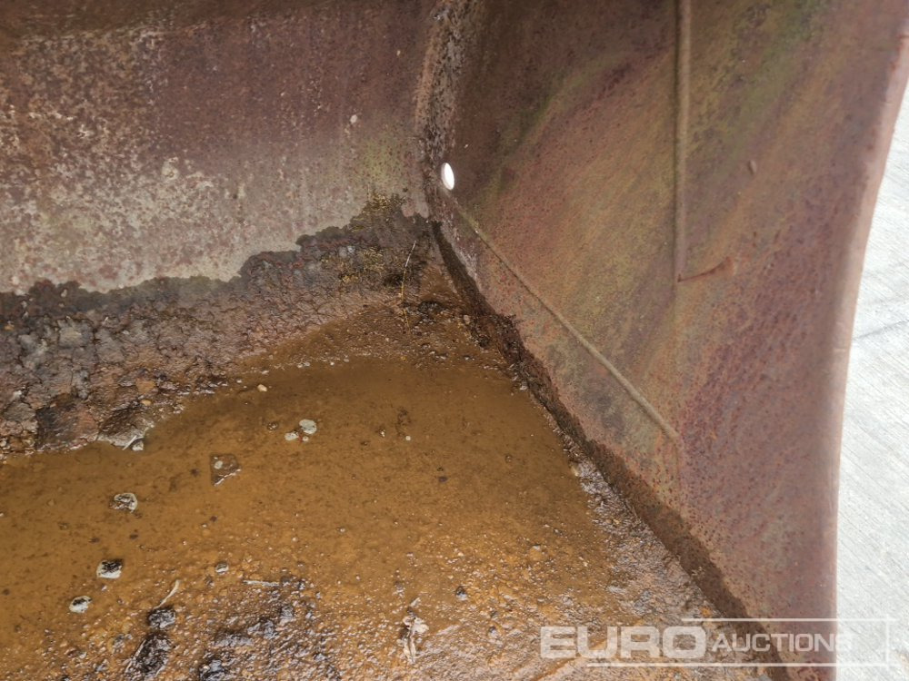 Bucket 96" Ditching Bucket 90mm Pin to suit 30 Ton Excavator: picture 9