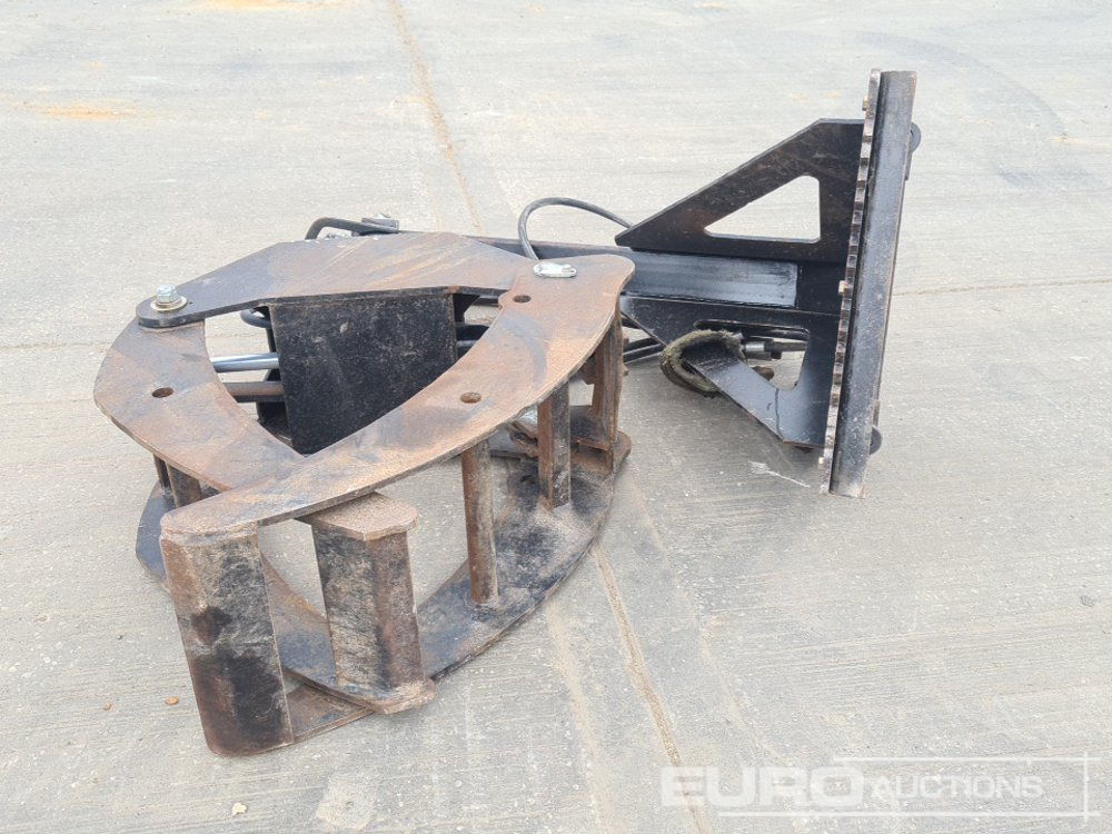 Avant Hydraulic Rotating Timber Grab to suit Skudsteer Loader - Attachment for Excavator: picture 2 Avant Hydraulic Rotating Timber Grab to suit Skudsteer Loader - Attachment for Excavator: picture 2