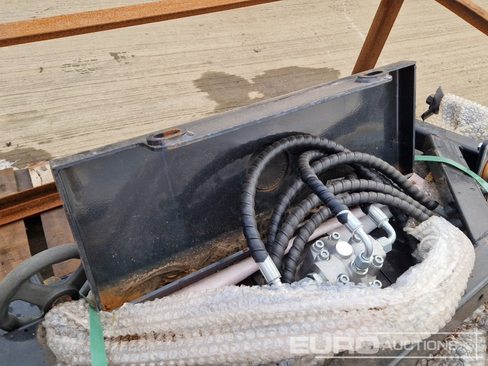 Attachment for Excavator Unused Hydraulic Topper to suit Mini Skidsteer Loader: picture 15