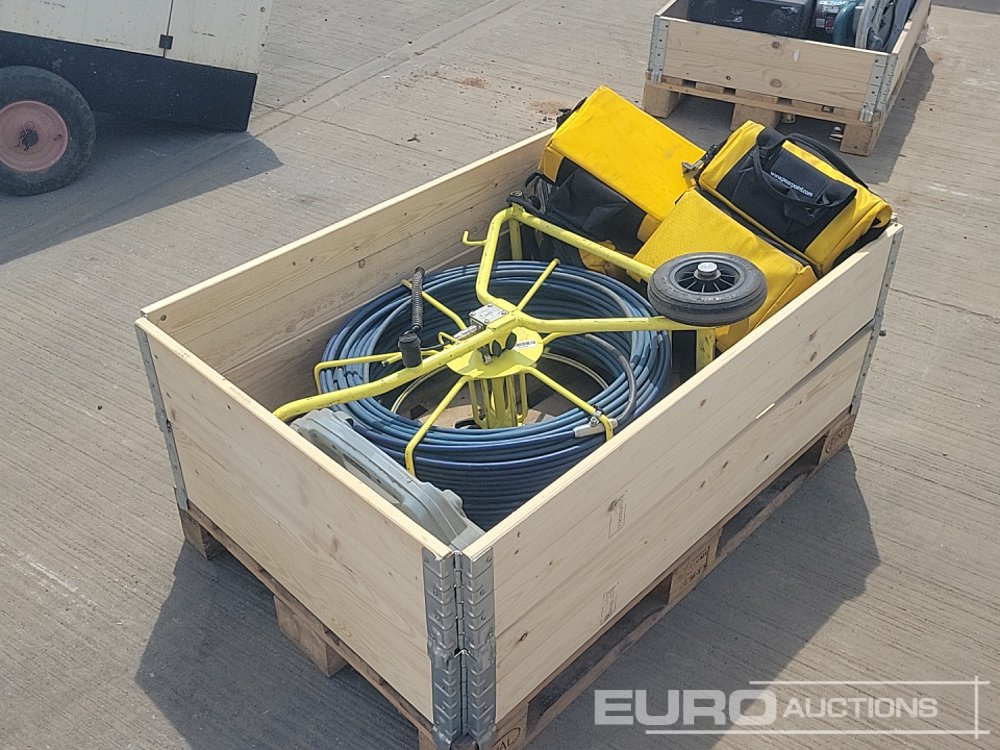 Bag of Pearpoint Camera Attachments (5 of), Codra Reel, Pearpoint Flexi Probe P540 - Construction equipment: picture 1 Bag of Pearpoint Camera Attachments (5 of), Codra Reel, Pearpoint Flexi Probe P540 - Construction equipment: picture 1