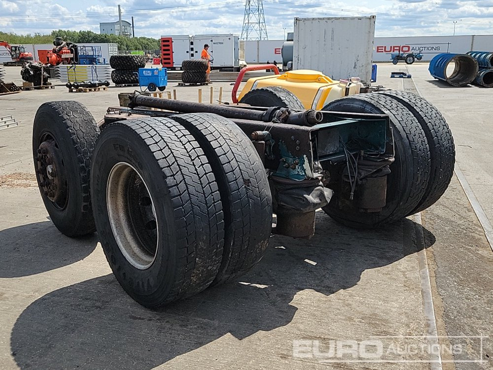 Boogie to suit 6x2 Tractor Unit, Front Lift Axle, Rear Drive Axle - Suspension: picture 3 Boogie to suit 6x2 Tractor Unit, Front Lift Axle, Rear Drive Axle - Suspension: picture 3