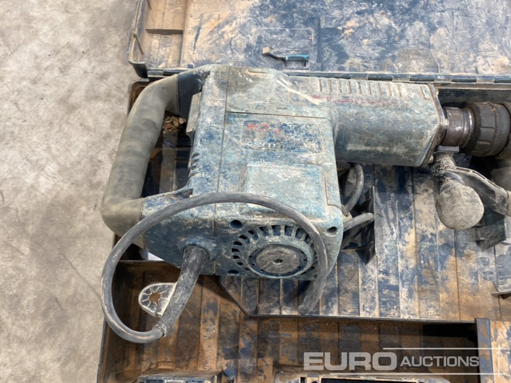 Construction equipment Bosch GSH 11E 110 Volt Breaker: picture 7 Construction equipment Bosch GSH 11E 110 Volt Breaker: picture 7