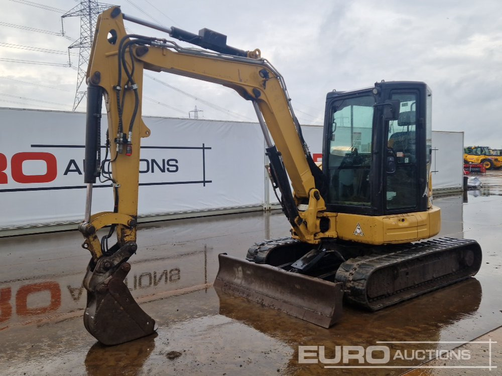 CAT 305E2 - Mini excavator: picture 1 CAT 305E2 - Mini excavator: picture 1