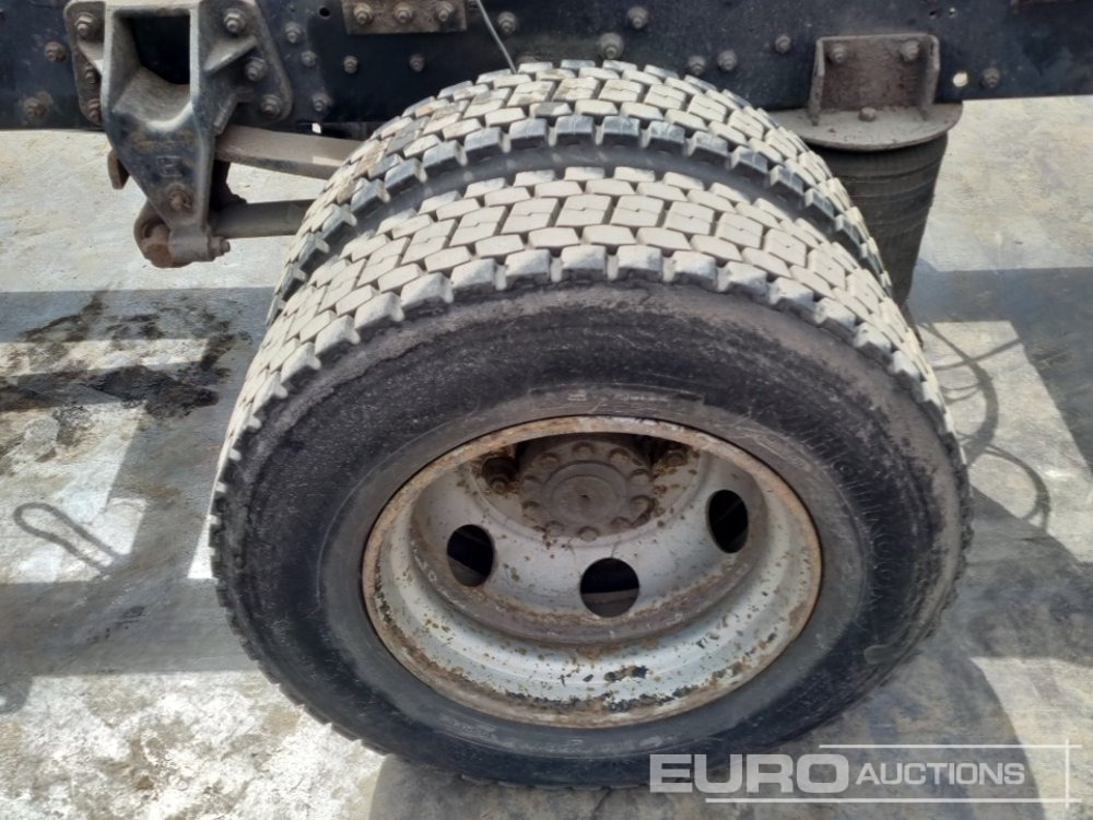 Cab chassis truck DAF LF45.140: picture 10