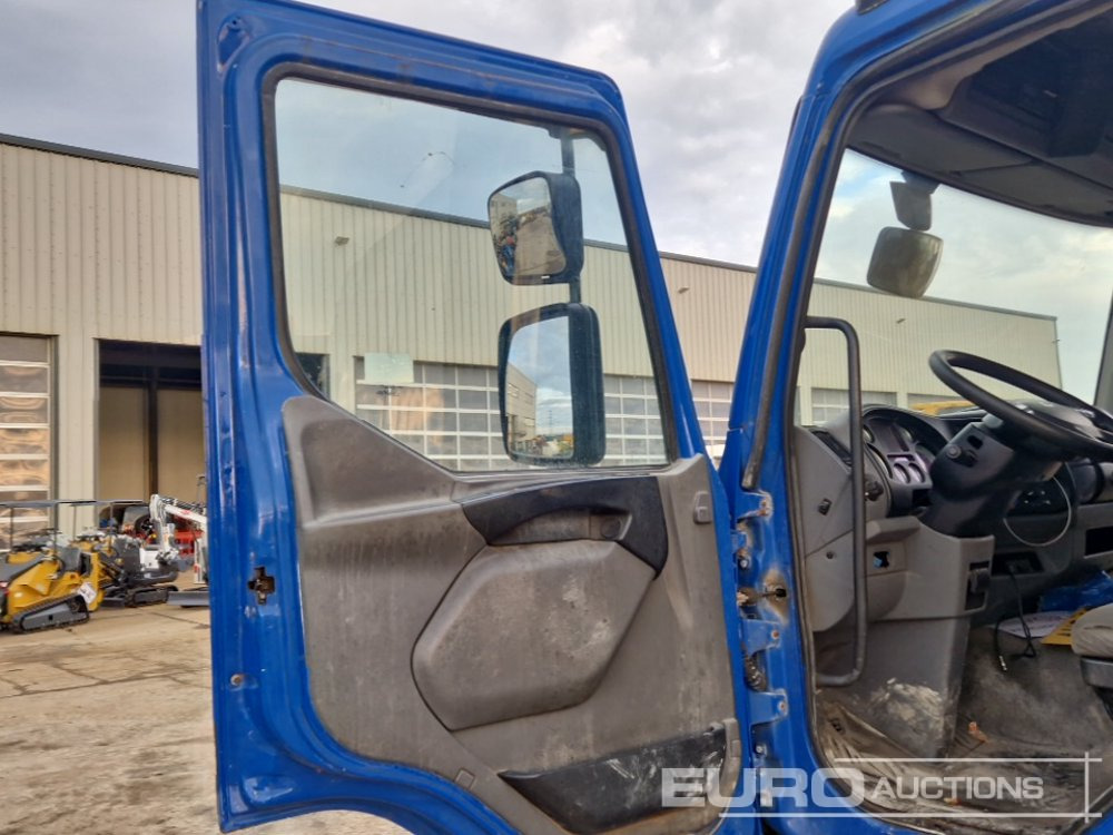 Road sweeper DAF LF55.160: picture 28