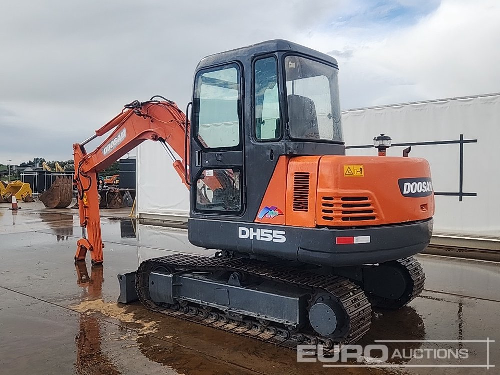Doosan DH55-V - Mini excavator: picture 3 Doosan DH55-V - Mini excavator: picture 3