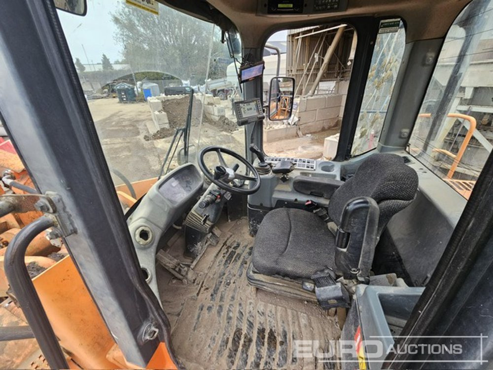 Doosan DL300 - Wheel loader: picture 5 Doosan DL300 - Wheel loader: picture 5