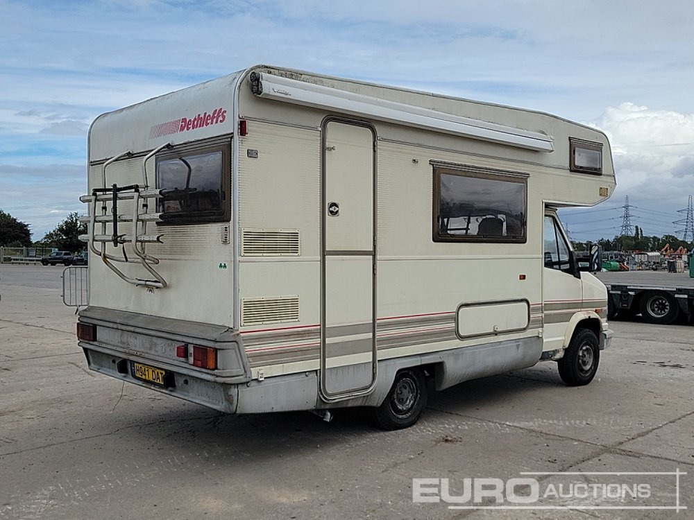 Fiat Ducato - Alcove motorhome: picture 5 Fiat Ducato - Alcove motorhome: picture 5
