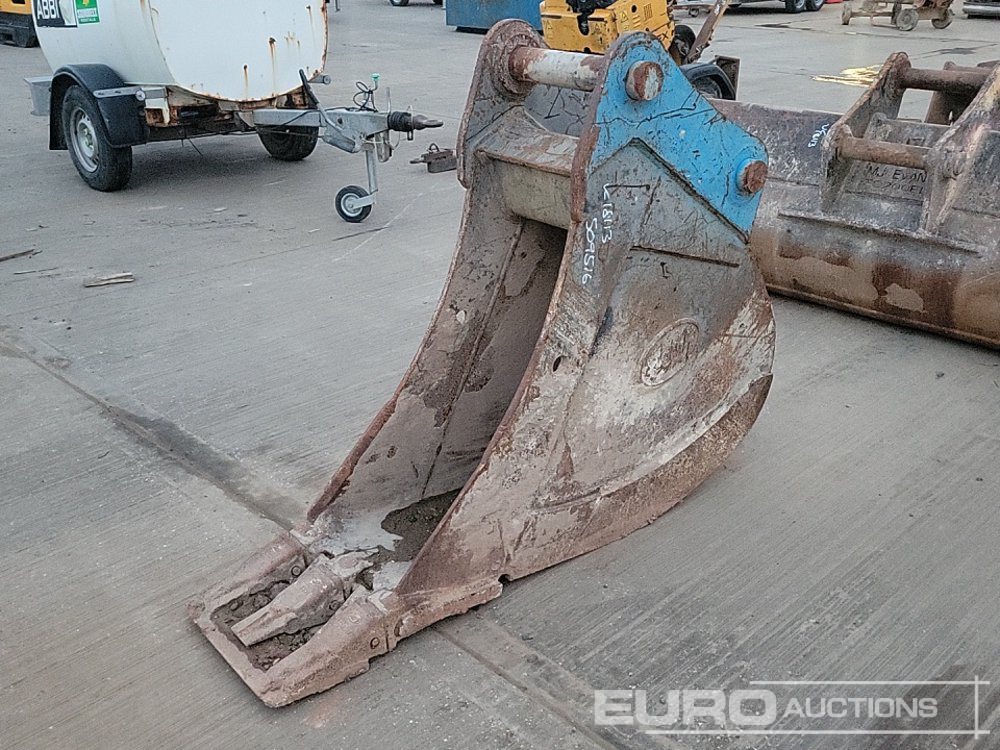 Geith 18" Digging Bucket 80mm Pin to suit 20 Ton Excavator - Bucket: picture 1 Geith 18" Digging Bucket 80mm Pin to suit 20 Ton Excavator - Bucket: picture 1