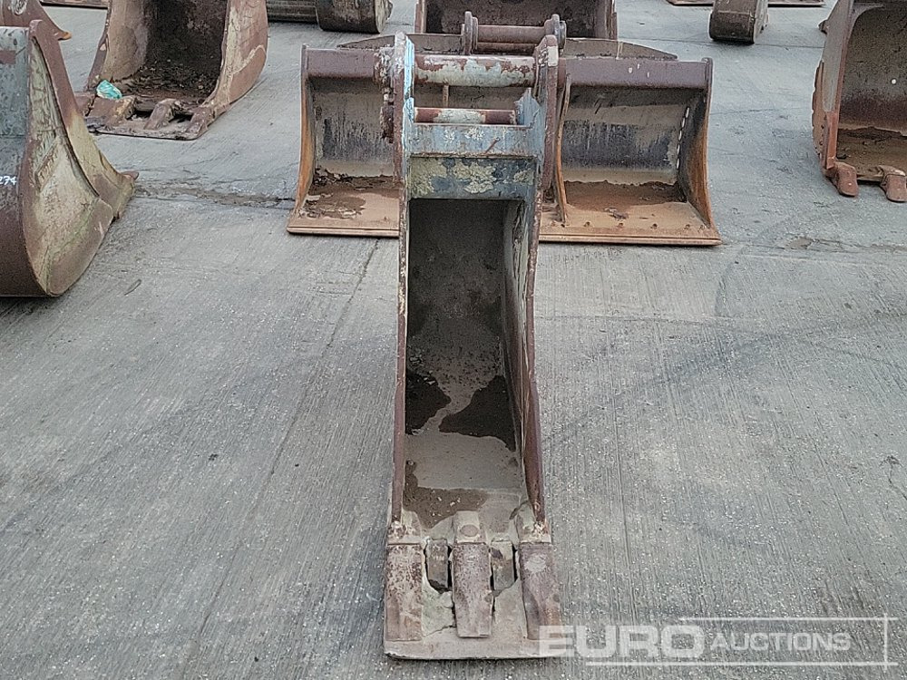 Geith 18" Digging Bucket 80mm Pin to suit 20 Ton Excavator - Bucket: picture 2 Geith 18" Digging Bucket 80mm Pin to suit 20 Ton Excavator - Bucket: picture 2
