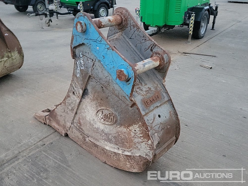 Geith 18" Digging Bucket 80mm Pin to suit 20 Ton Excavator - Bucket: picture 3 Geith 18" Digging Bucket 80mm Pin to suit 20 Ton Excavator - Bucket: picture 3