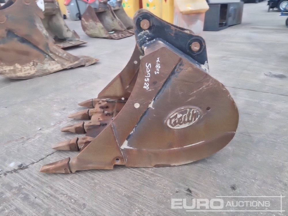 Geith 48" Digging Bucket 65mm Pin to suit 13 Ton Excavator - Bucket: picture 2 Geith 48" Digging Bucket 65mm Pin to suit 13 Ton Excavator - Bucket: picture 2