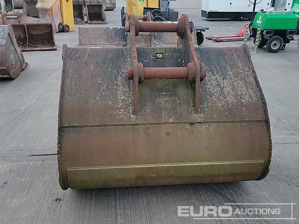 Geith 58" Digging Bucket 80mm Pin to suit 20 Ton Excavator - Bucket: picture 4 Geith 58" Digging Bucket 80mm Pin to suit 20 Ton Excavator - Bucket: picture 4