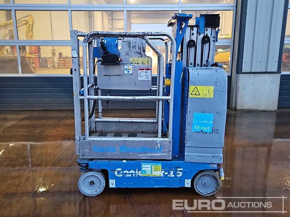 Genie GR-15 - Vertical mast lift: picture 2 Genie GR-15 - Vertical mast lift: picture 2