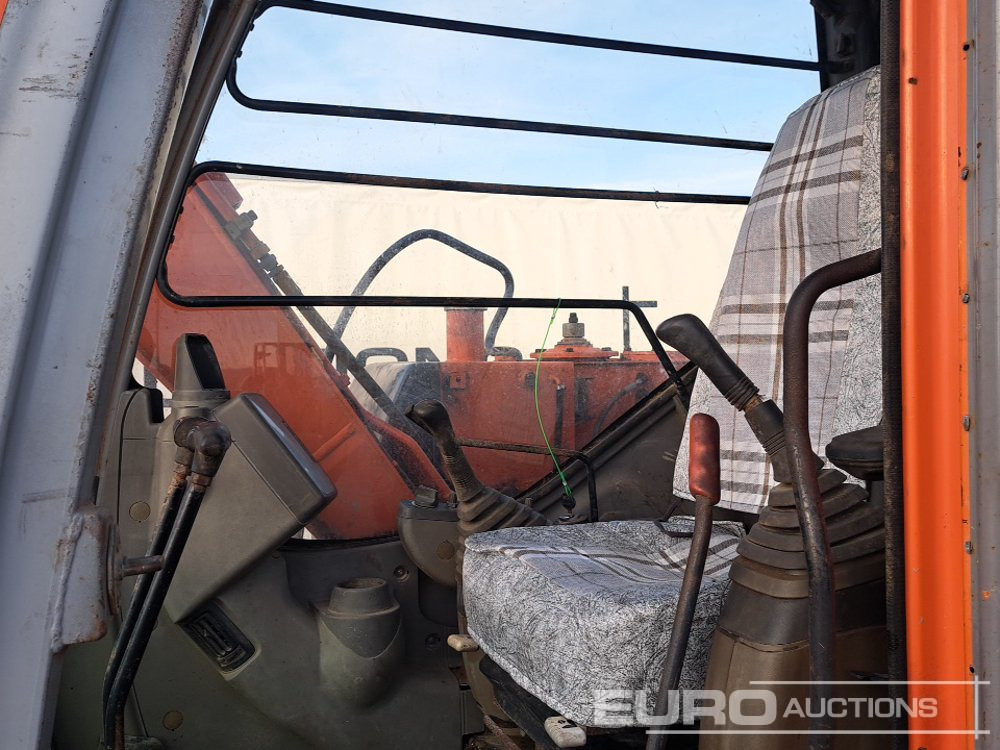 Mini excavator Hitachi ZX60: picture 29