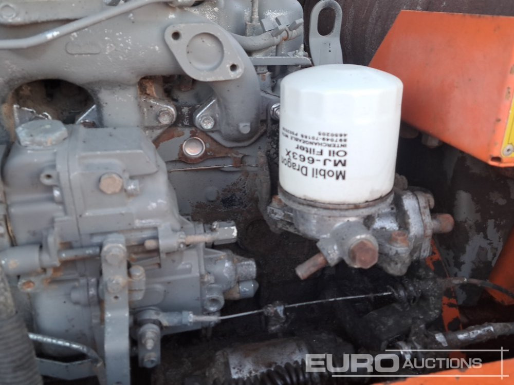 Mini excavator Hitachi ZX60: picture 48