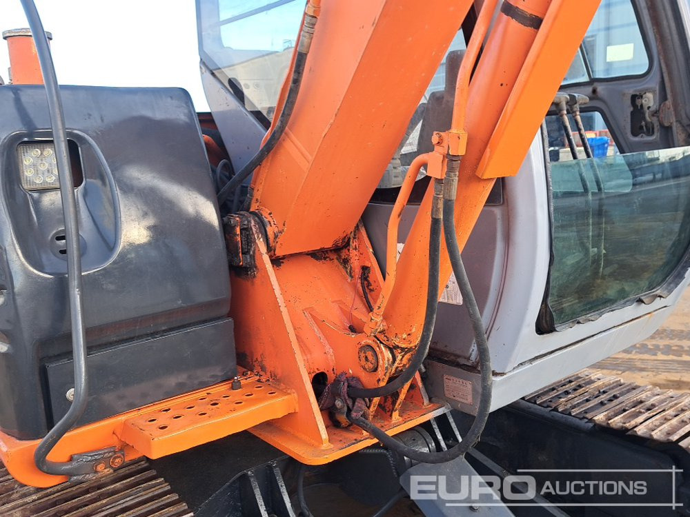 Mini excavator Hitachi ZX60: picture 15