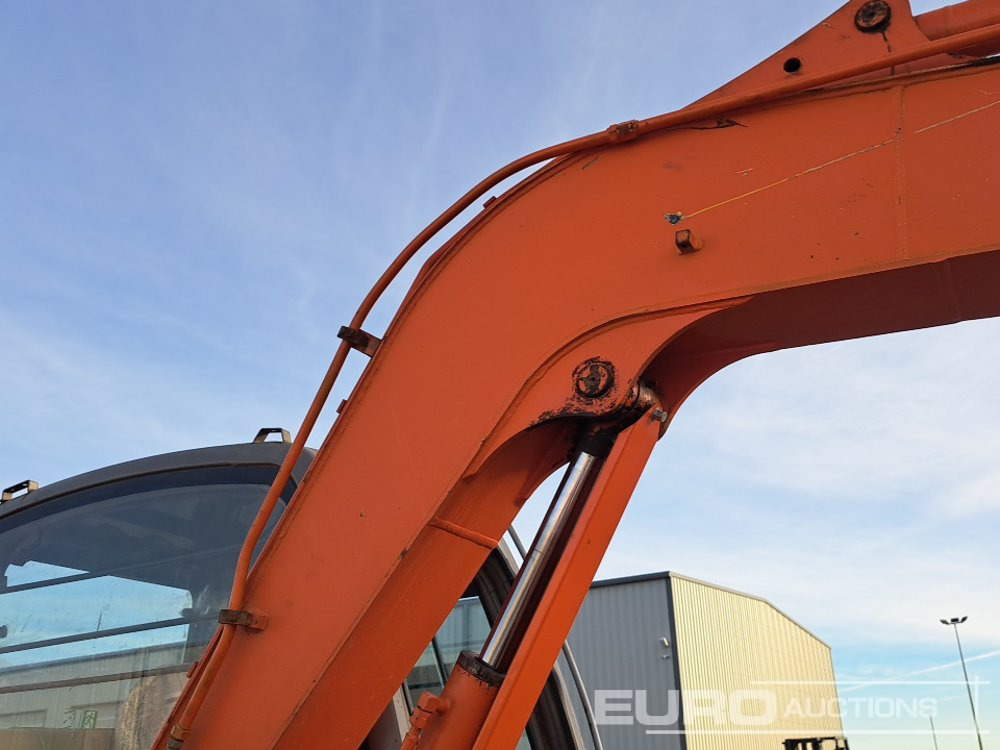 Mini excavator Hitachi ZX60: picture 16