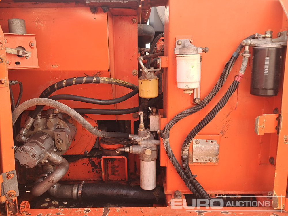 Mini excavator Hitachi ZX60: picture 39