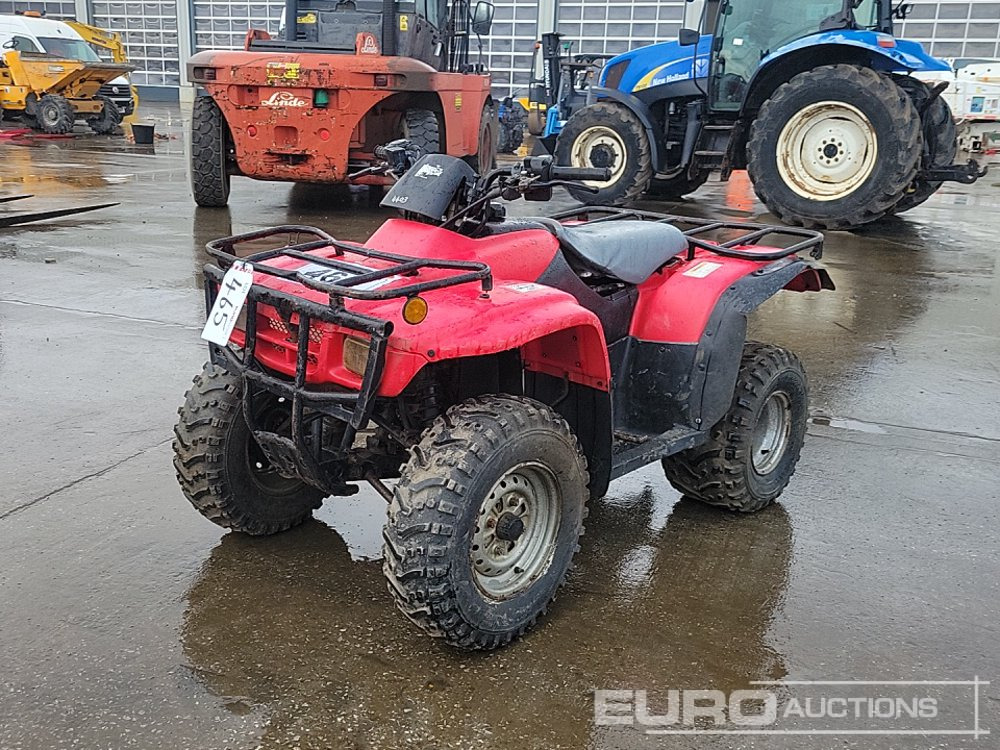 Honda 2WD Petrol Quad Bike - Side-by-side/ ATV: picture 1 Honda 2WD Petrol Quad Bike - Side-by-side/ ATV: picture 1