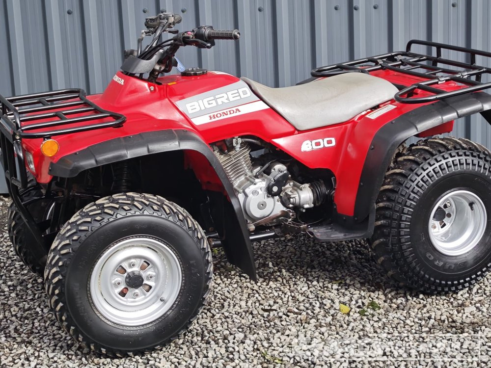 Honda 300 BIG RED - Side-by-side/ ATV: picture 1 Honda 300 BIG RED - Side-by-side/ ATV: picture 1