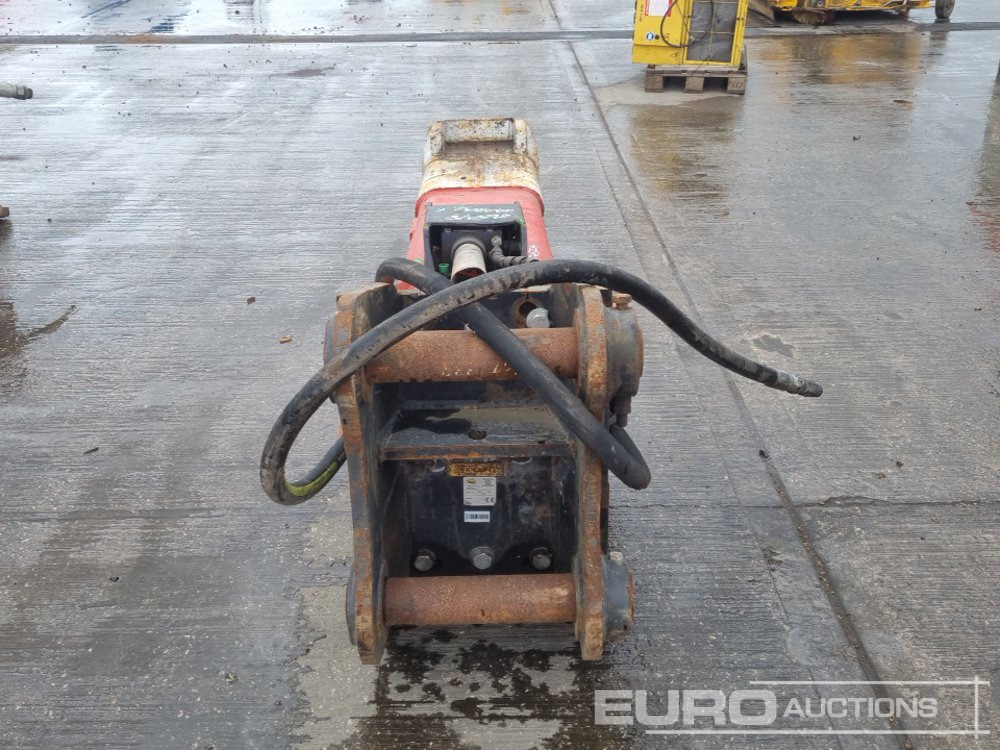 Hydraulic Breaker 80mm Pin to suit 20 Ton Excavator - Hydraulic hammer: picture 4 Hydraulic Breaker 80mm Pin to suit 20 Ton Excavator - Hydraulic hammer: picture 4