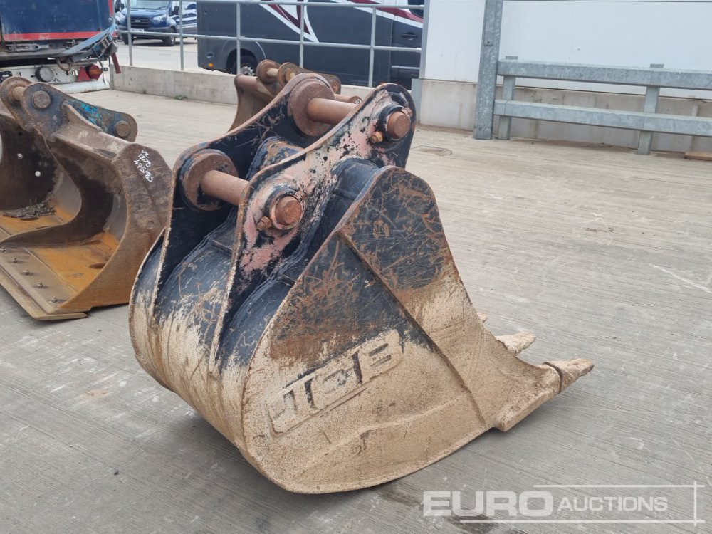 JCB 36" Digging Bucket 80mm Pin to suit 20 Ton Excavator - Bucket: picture 5 JCB 36" Digging Bucket 80mm Pin to suit 20 Ton Excavator - Bucket: picture 5