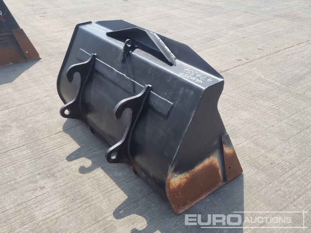 JCB 50" Loading Bucket to suit JCB Telehandler - Bucket: picture 5 JCB 50" Loading Bucket to suit JCB Telehandler - Bucket: picture 5