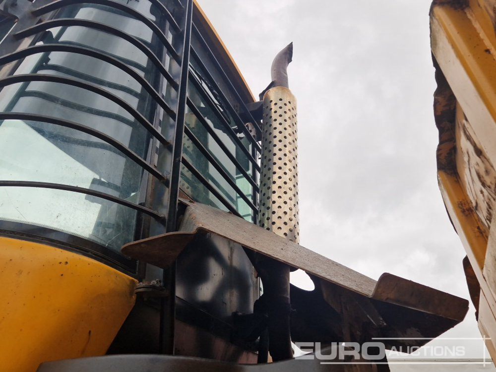 Articulated dumper JCB 718: picture 19