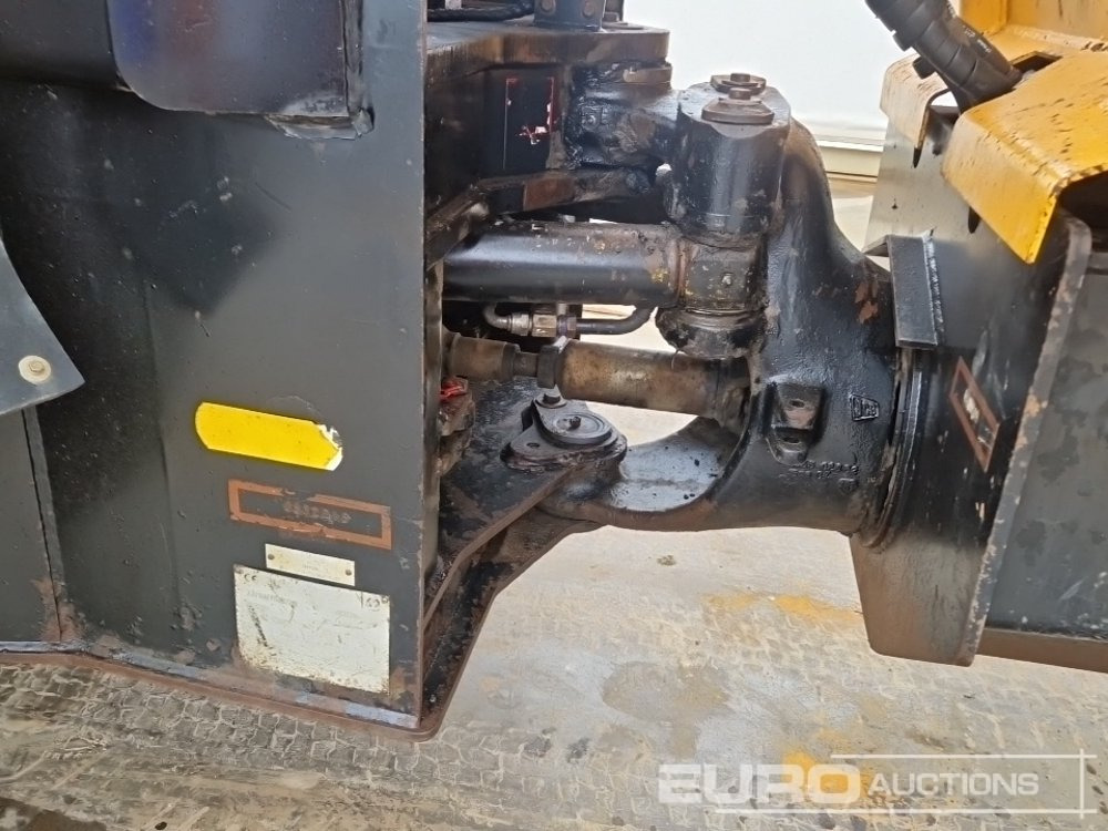 Articulated dumper JCB 718: picture 15