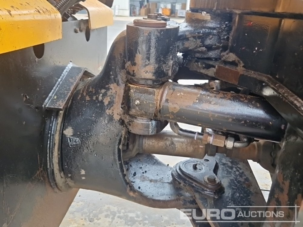 Articulated dumper JCB 718: picture 21