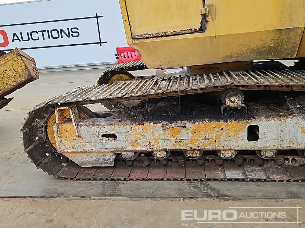 Crawler excavator JCB 806C: picture 10