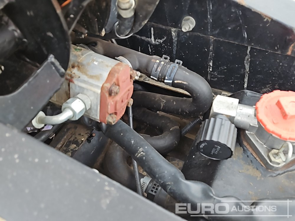 JCB HTD-5 - Crawler dumper: picture 5 JCB HTD-5 - Crawler dumper: picture 5