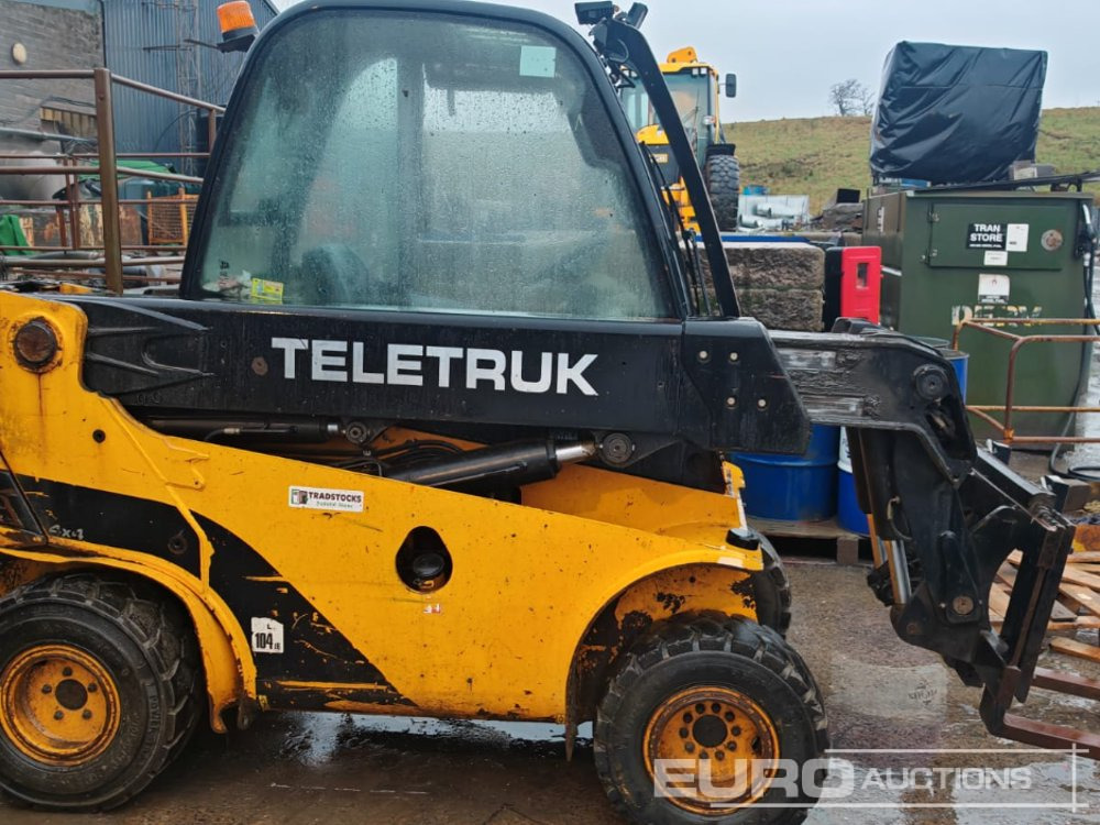 JCB TLT30D - Telescopic handler: picture 4 JCB TLT30D - Telescopic handler: picture 4
