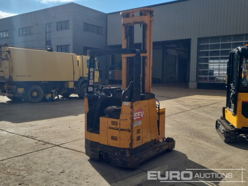 Jungheinrich Electric Side Loader Forklift, 3 Stage Free Lift Mast, Forks, Charger - Forklift: picture 1 Jungheinrich Electric Side Loader Forklift, 3 Stage Free Lift Mast, Forks, Charger - Forklift: picture 1