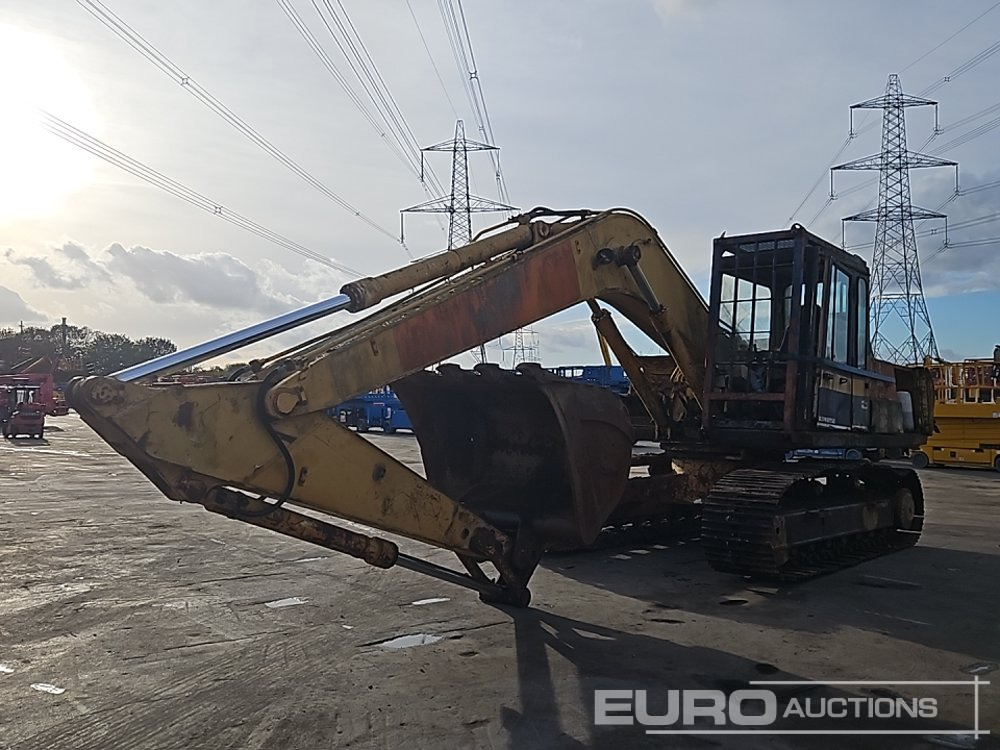 Komatsu PC210-3 - Crawler excavator: picture 1 Komatsu PC210-3 - Crawler excavator: picture 1