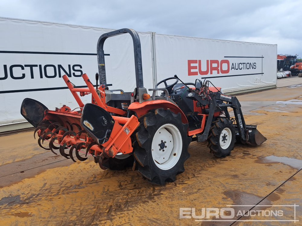 Kubota GB200 - Compact tractor: picture 5 Kubota GB200 - Compact tractor: picture 5