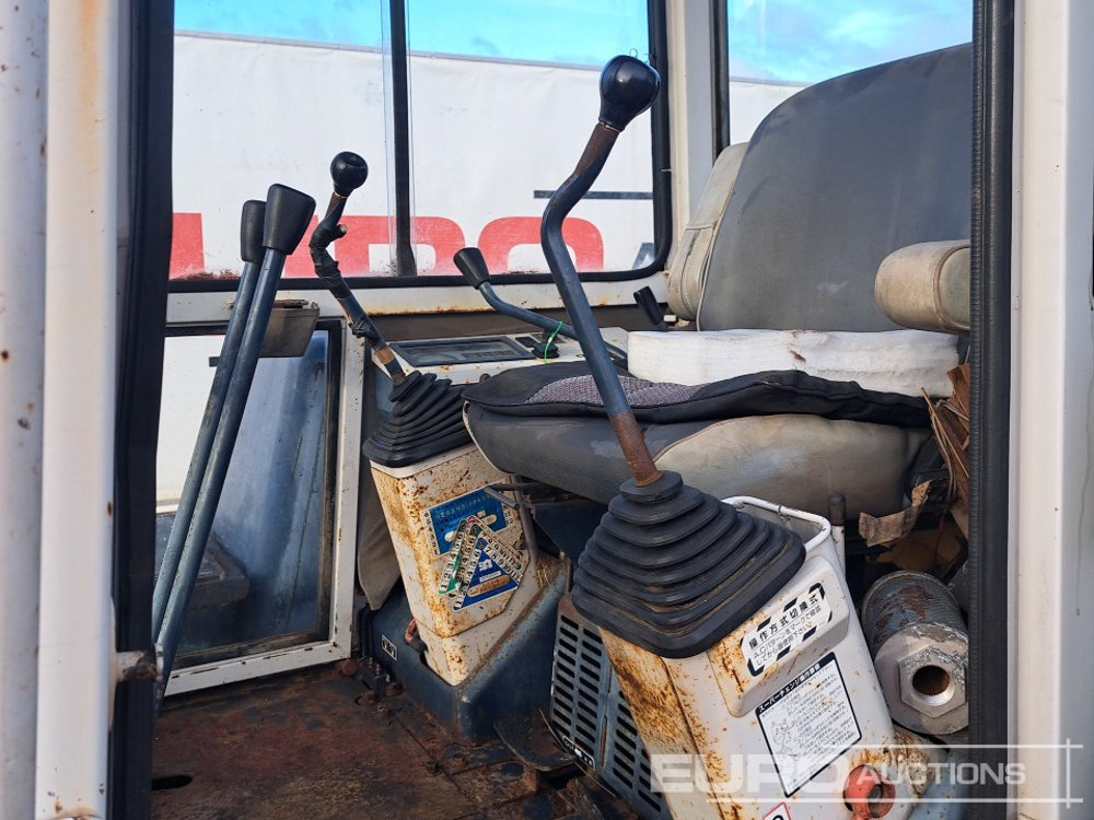 Mini excavator Kubota KX-045: picture 27