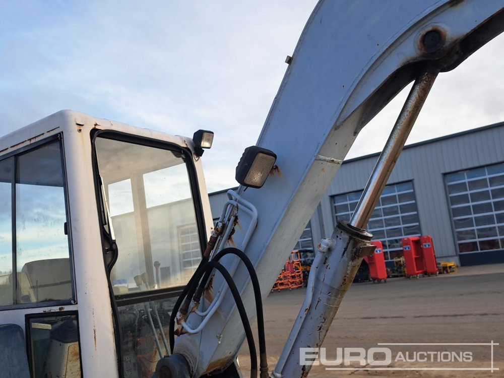 Mini excavator Kubota KX-045: picture 25