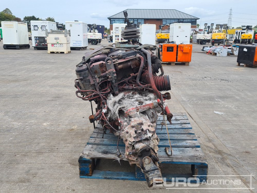 MAN 4 Cylinder Engine, Gearbox - Engine: picture 4 MAN 4 Cylinder Engine, Gearbox - Engine: picture 4