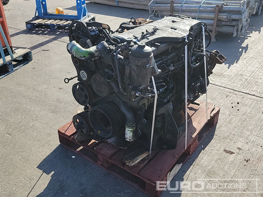 MAN 6 Cylinder Engine - Engine: picture 1 MAN 6 Cylinder Engine - Engine: picture 1