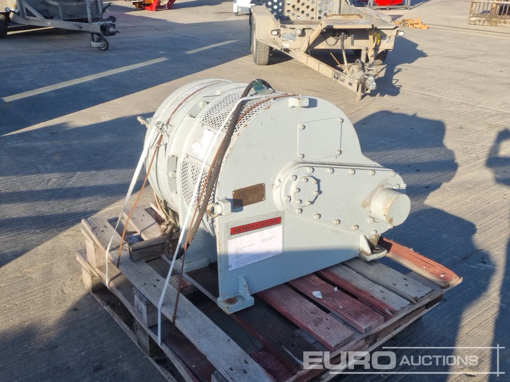 MacTaggart Hydraulic Winch - Winch: picture 1 MacTaggart Hydraulic Winch - Winch: picture 1