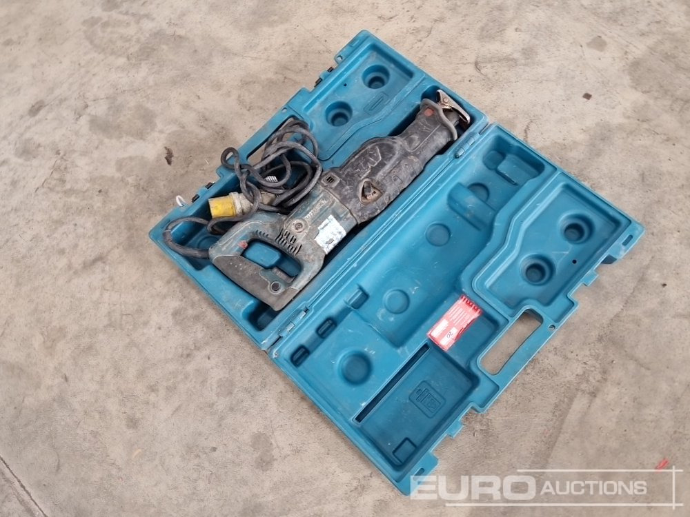 Makita HR3070C 110 Volt Recip Saw - Construction equipment: picture 3 Makita HR3070C 110 Volt Recip Saw - Construction equipment: picture 3