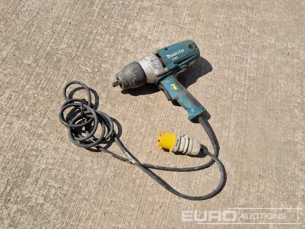 Makita TW035 110 Volt Impact Wrench - Construction equipment: picture 1 Makita TW035 110 Volt Impact Wrench - Construction equipment: picture 1