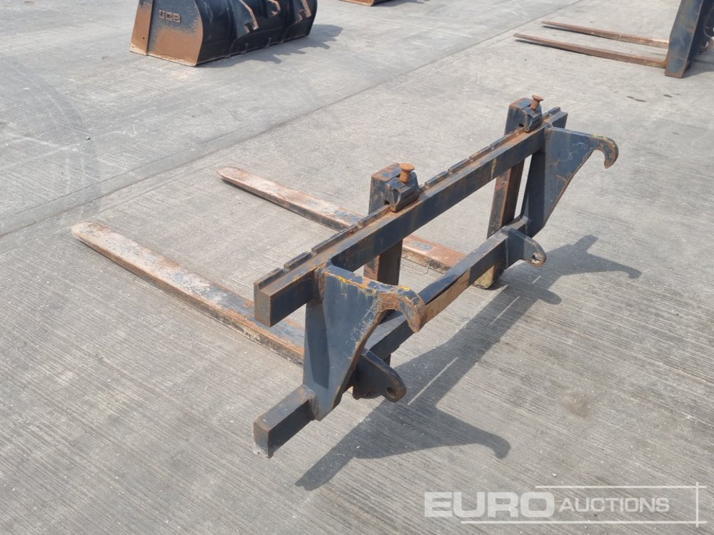 2014 Fork Carriage & Forks to suit JCB Telehandler - Material handling equipment: picture 3 2014 Fork Carriage & Forks to suit JCB Telehandler - Material handling equipment: picture 3