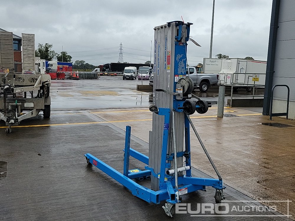 Material handling equipment Genie SLA-25: picture 7
